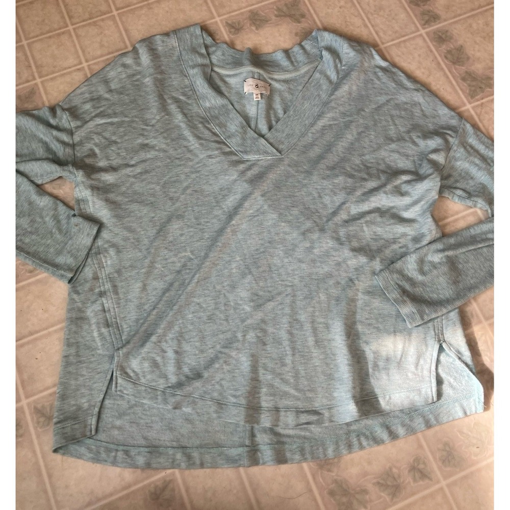 Lou and grey‎ v neck ribbed raglan Long sleeve tee Robin's Egg Blue Sz Medium